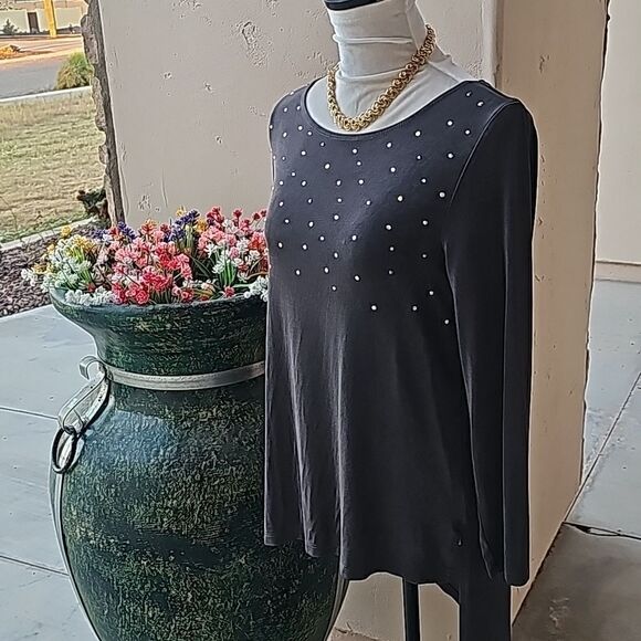 Travelers by Chicos size 1 pullover asymmetrical top - Picture 2 of 9